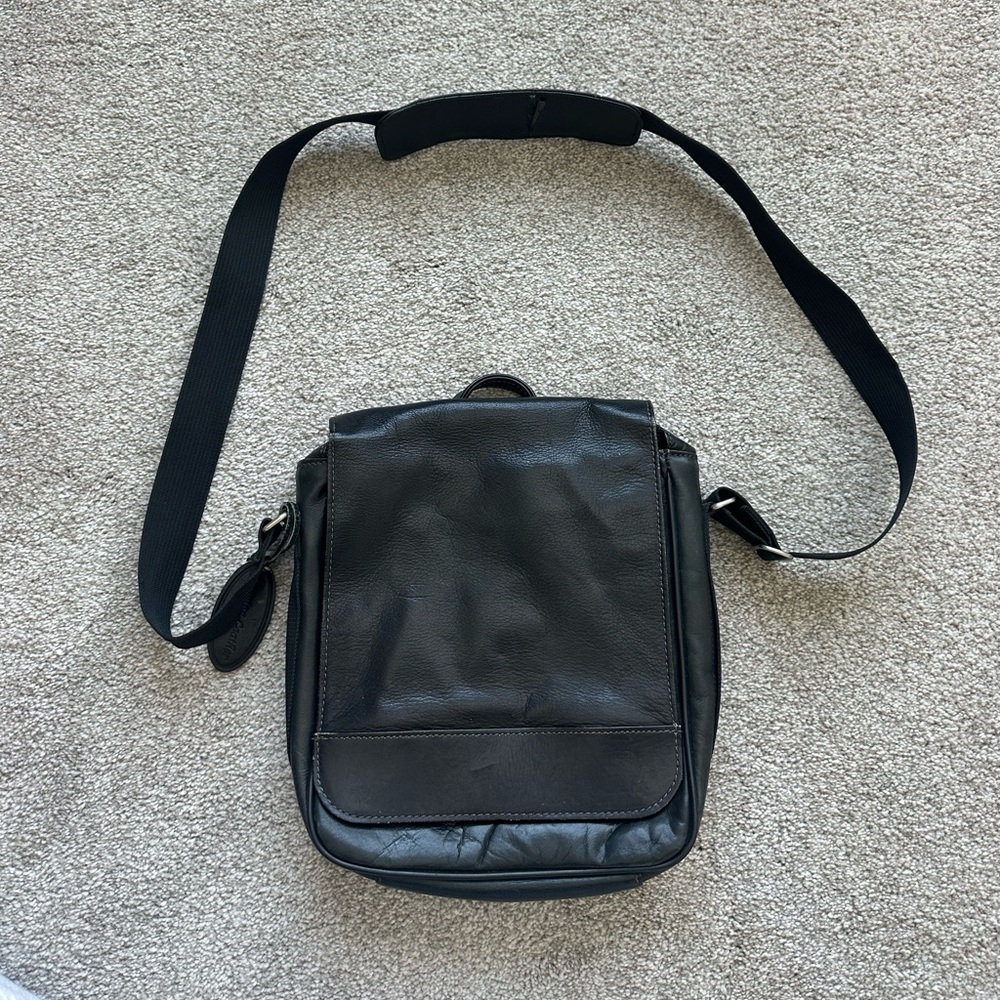 Wilsons Leather Black Crossbody Bag